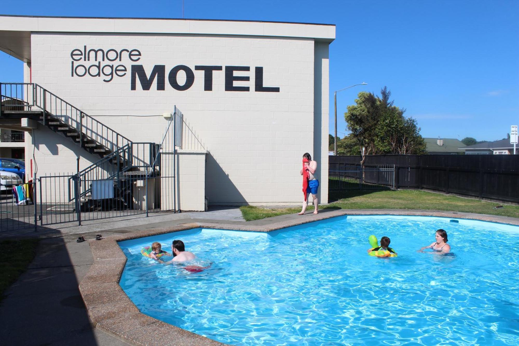 Elmore Lodge Motel Hastings Extérieur photo